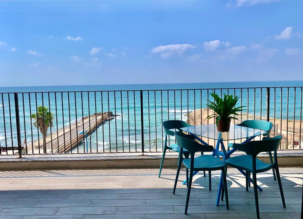 Beach Place Apartments ไฮฟา ภายนอก รูปภาพ