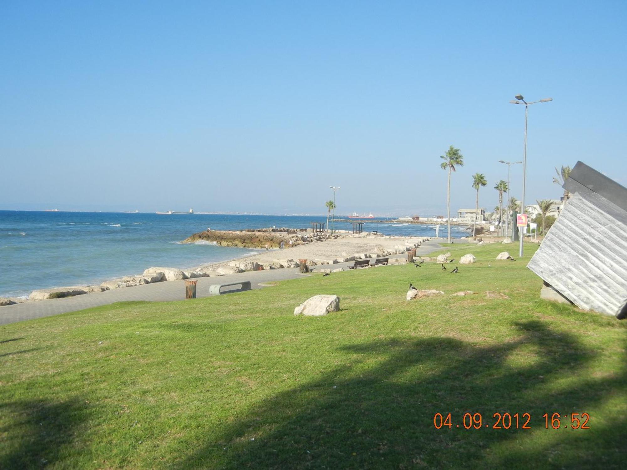 Beach Place Apartments ไฮฟา ภายนอก รูปภาพ